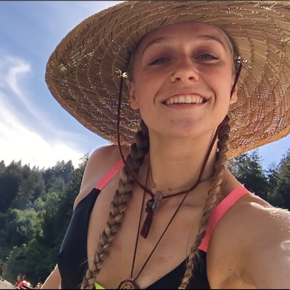 Meet your Posher, Veronica